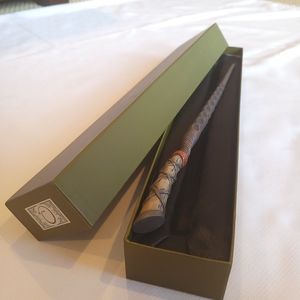 Olivander's Holly wand from Wizarding World of Harry Potter at Universal